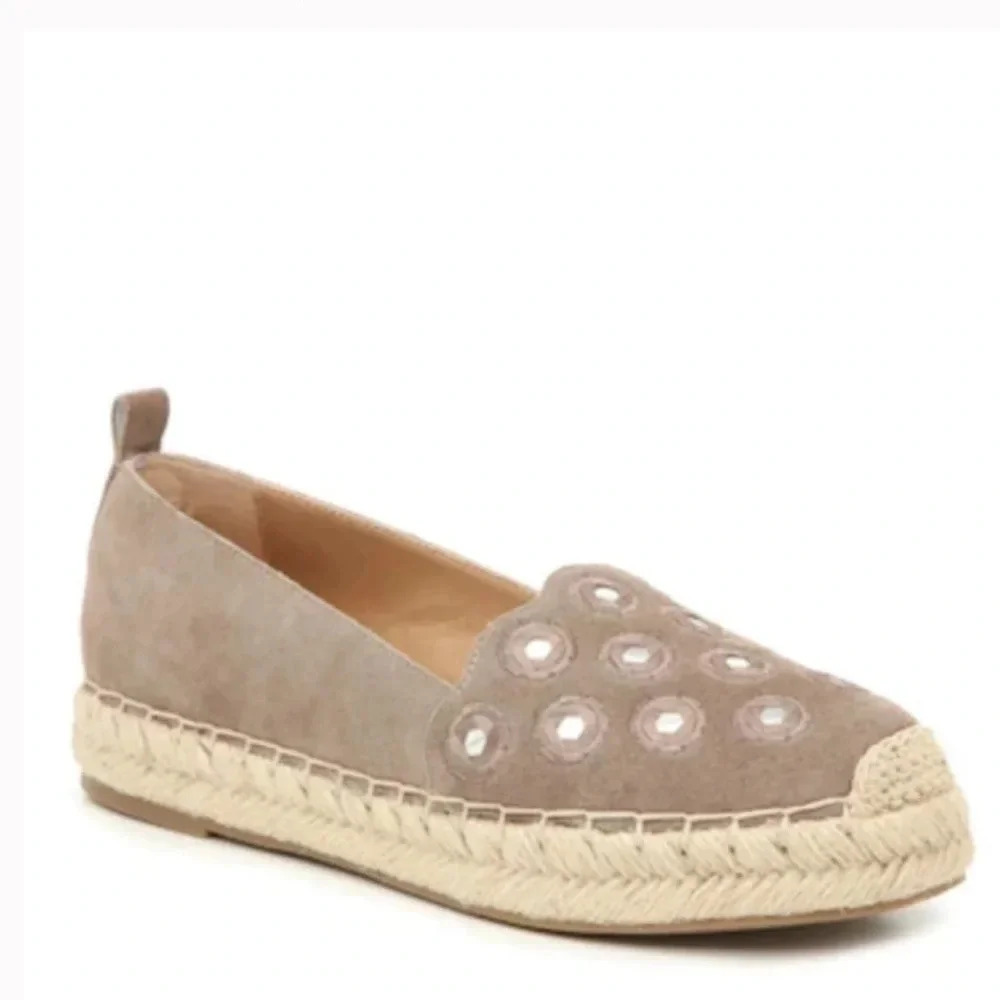 Crown Vintage Leather Casual Espadrilles in NeutralTaupe - Size 8.5